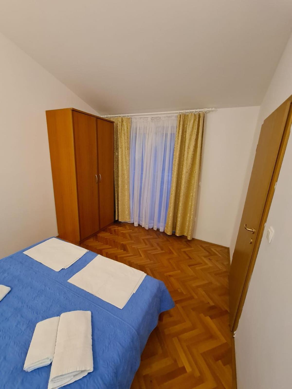 Apartmani Katarina Макарска Стая снимка