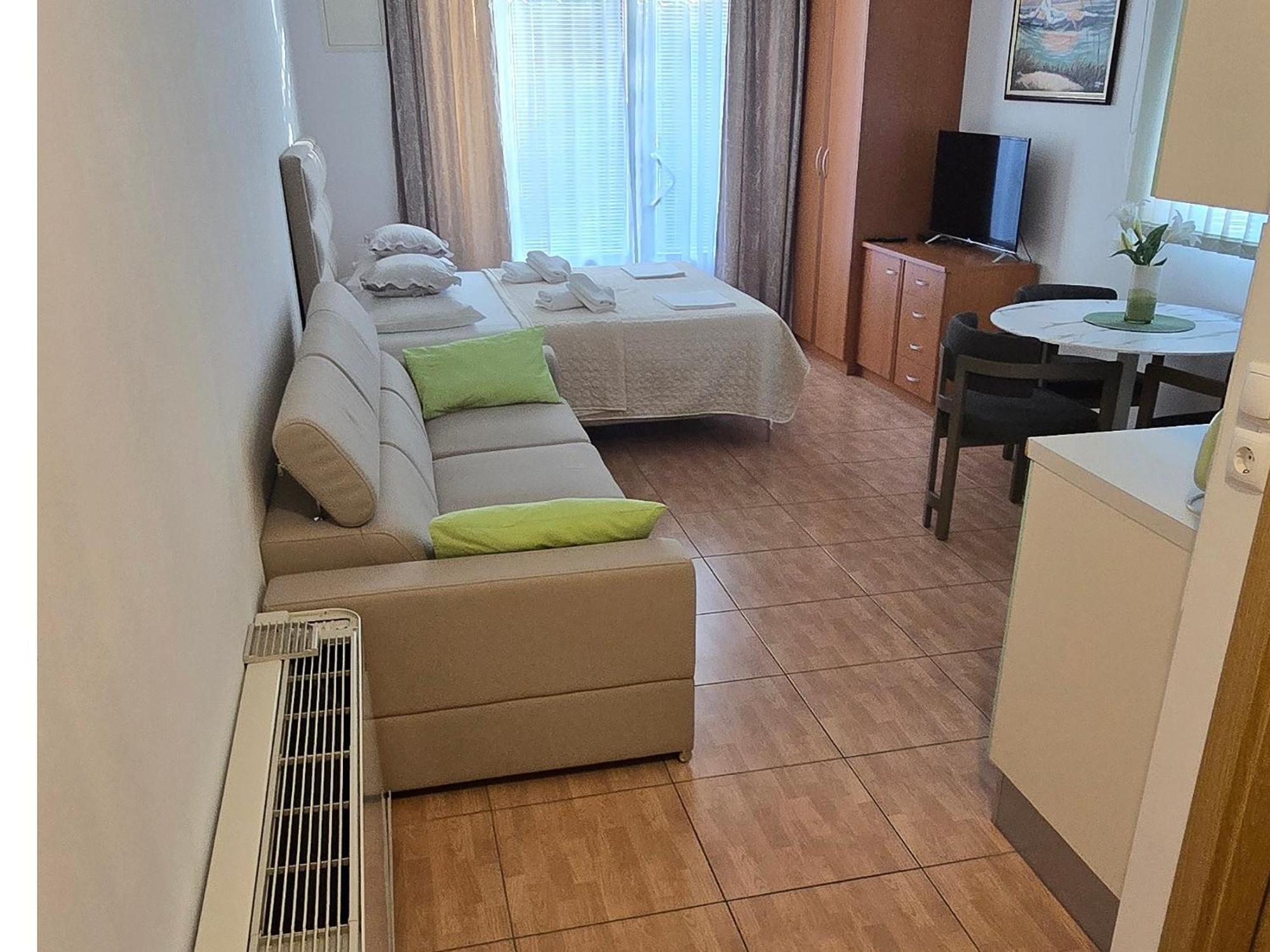 Apartmani Katarina Макарска Екстериор снимка